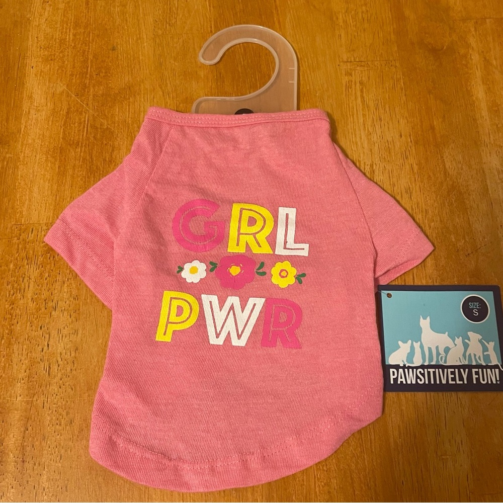 Pawsitively Fun Pet T-Shirt “GRL PWR” Pink Size Small NWT Girl Power